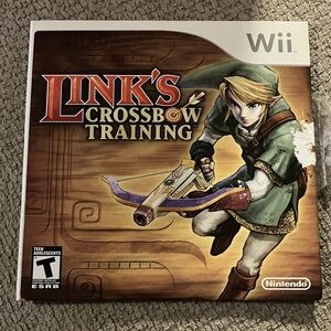 Nintendo Wii Link's Crossbow Training - Green and Brown